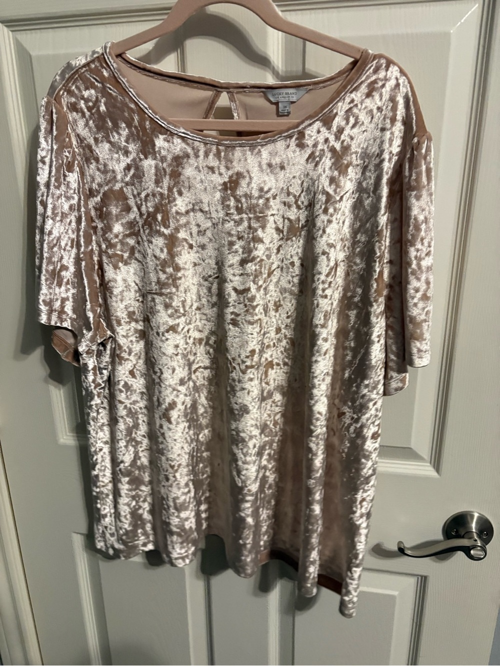 424- Lucky Brand Crushed Velvet Short Sleeve Tee in Blush